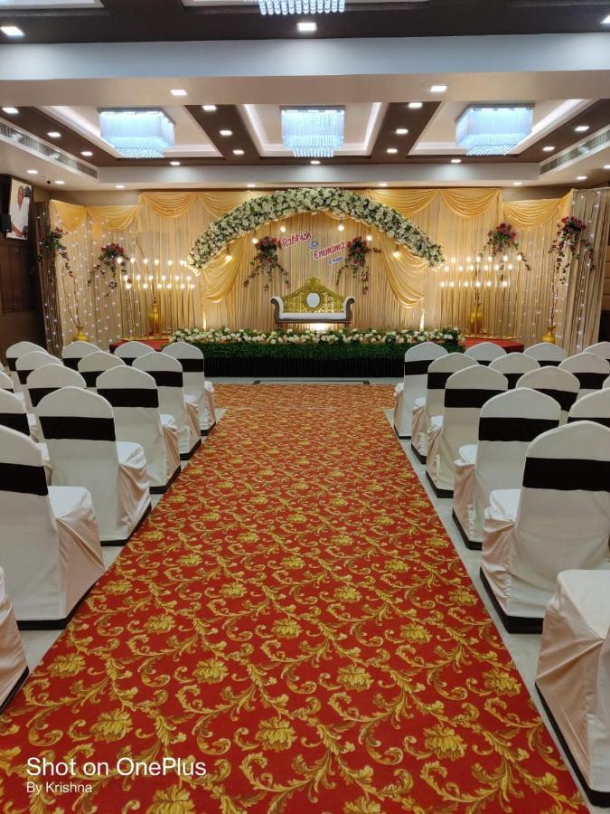 Sri Ram Hotel Tirunelveli Exteriér fotografie