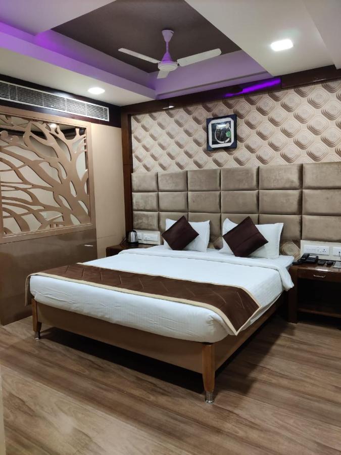Sri Ram Hotel Tirunelveli Exteriér fotografie